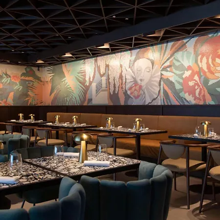 Keight Opatija, Curio Collection By Hilton Опатия